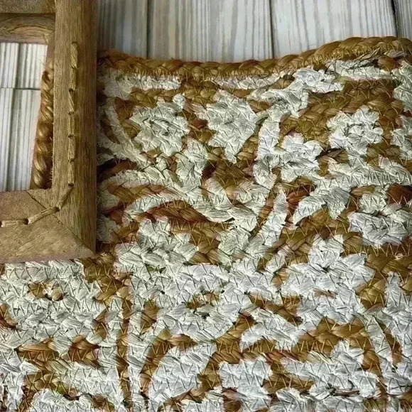 Square wooden handle 100% jute natural tan woven tote bag - Picture 5 of 8